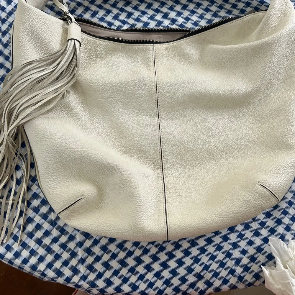 Gianni Chirini gorgeous white Leather Hobo Bag